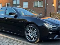 Gebraucht Maserati Ghibli 275 PS (202 kW) 2018 Schwarz Limousine