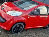 Gebraucht Peugeot 107 68 PS (50 kW) 2008 Rot Kleinwagen