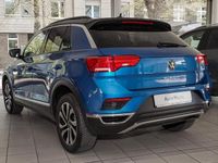Gebraucht VW T-Roc Active 150 PS (110 kW) 2021 Blau SUV