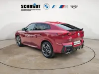 Gebraucht BMW X2 Luxury Line 300 PS (220 kW) 2025 (rot)  fire red SUV
