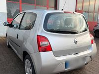 Gebraucht Renault Twingo 75 PS (55 kW) 2007 Silber Kleinwagen