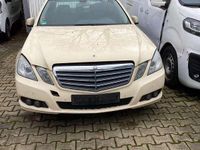 Occasion Mercedes E200 136 ch (100 kW) 2011 Blanc Berline