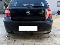 Gebraucht BMW 116 122 PS (89 kW) 2005 Schwarz Kleinwagen