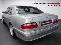 Gebraucht Mercedes E240 170 PS (125 kW) 1999 Silber Limousine