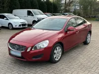 Gebraucht Volvo S60 150 PS (110 kW) 2011 Rot Limousine
