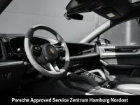Gebraucht Porsche Cayenne E-Hybrid Coupe 470 PS (345 kW) 2024 Schwarz SUV