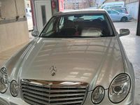 Gebraucht Mercedes E220 170 PS (125 kW) 2007 Grau Limousine