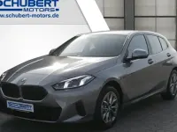 Nowe BMW 116 122 KM (89 kW) 2026 Szary Hatchback