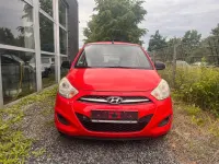 Gebraucht Hyundai i10 69 PS (50 kW) 2011 Rot Kleinwagen