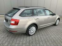 Gebraucht Skoda Octavia Active 86 PS (63 kW) 2018 Beige metallic Kombi