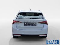 Gebraucht Skoda Octavia Selection 150 PS (110 kW) 2024 Weiß Limousine