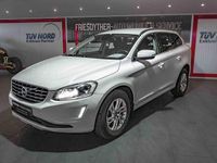 Gebraucht Volvo XC60 Momentum 190 PS (139 kW) 2016 Weiß SUV