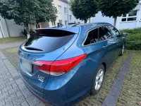 Gebraucht Hyundai i40 177 PS (130 kW) 2011 Blau Kombi