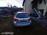 Gebraucht Opel Astra 110 PS (80 kW) 2011 Silber Kombi