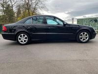 Gebraucht Mercedes E280 Avantgarde 177 PS (130 kW) 2005 Schwarz Limousine
