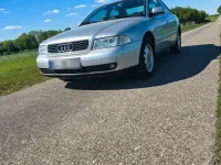 Gebraucht Audi A4 101 PS (74 kW) 2000 Silber Limousine