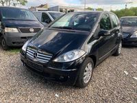 Gebraucht Mercedes A160 82 PS (60 kW) 2008 Kosmosschwarz  metalliclack Kleinwagen