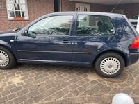 Gebraucht VW Golf IV 75 PS (55 kW) 2002 Blau Kleinwagen