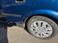 Gebraucht Opel Astra 84 PS (61 kW) 2002 Blau Limousine
