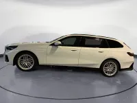 Gebraucht BMW 520 Performance 197 PS (144 kW) 2025 Weiß Kombi