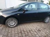 Gebraucht Fiat Punto 69 PS (50 kW) 2013 Schwarz Kleinwagen