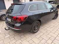 Gebraucht Opel Astra Exklusiv 165 PS (121 kW) 2014 Schwarz Kombi