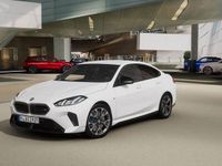 Neu BMW M235 M Performance 300 PS (220 kW) 2026 Weiß Limousine