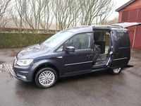 Gebraucht VW Caddy Highline 125 PS (91 kW) 2016 Starlight blue metallic Van / Kleinbus