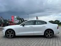 Gebraucht Volvo S60 Plus 197 PS (144 kW) 2024 Andere Limousine