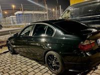 Gebraucht BMW 325 218 PS (160 kW) 2005 Schwarz Limousine