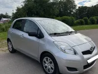 Gebraucht Daihatsu Charade 99 PS (72 kW) 2012 Silber Limousine
