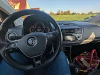 Gebraucht VW cross up! 90 PS (66 kW) 2019 Schwarz Kleinwagen