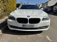 Gebraucht BMW 525 220 PS (161 kW) 2011 Weiß Kombi