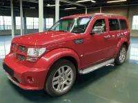 Gebraucht Dodge Nitro 260 PS (191 kW) 2013 Rot SUV