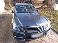 Gebraucht Mercedes E220 Avantgarde 170 PS (125 kW) 2012 Schwarz Kombi