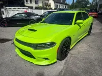 Gebraucht Dodge Charger 377 PS (277 kW) 2019 Sublime green Limousine