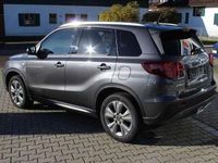 Gebraucht Suzuki Vitara Comfort 129 PS (94 kW) 2025 Titan dark gray pearl SUV