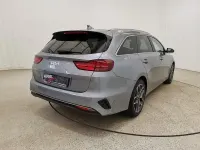 Gebraucht Kia Ceed Sportswagon 160 PS (117 kW) 2023 Lunar silber met. (css) Kombi