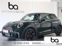 Gebraucht Mini John Cooper Works 231 PS (169 kW) 2023 Rebel green uni Kleinwagen