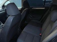 Gebraucht VW Golf VI 95 PS (69 kW) 2010 Schwarz Kleinwagen