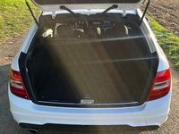 Gebraucht Mercedes C250 204 PS (150 kW) 2012 Weiß Kombi