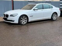 Gebraucht BMW 750 2011 Weiß Limousine