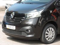 Second-hand Renault Trafic 125 CP (91 kW) 2017 Negru Monovolum