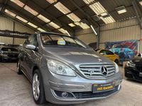 Gebraucht Mercedes B180 109 PS (80 kW) 2005 Grau Van / Kleinbus