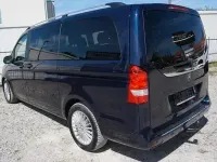 Gebraucht Mercedes V220 Edition 163 PS (119 kW) 2016 Blau Van / Kleinbus