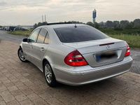Gebraucht Mercedes E320 224 PS (164 kW) 2004 Silber Limousine