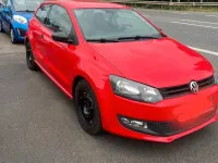 Gebraucht VW Polo Comfortline 90 PS (66 kW) 2012 Rot Kleinwagen