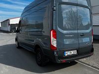 Second-hand Ford Transit 131 CP (96 kW) 2020 Albastru Monovolum