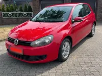 Gebraucht VW Golf VI 80 PS (58 kW) 2010 Rot Kleinwagen