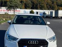 Gebraucht Audi A3 Sportback 116 PS (85 kW) 2020 Weiß Kleinwagen